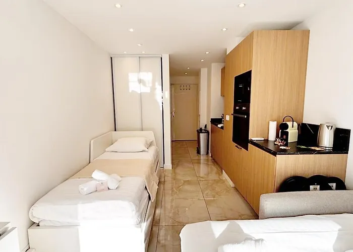 Proche Gare Et Commerces, 5min Plage, 4 Personnes - Palmazur