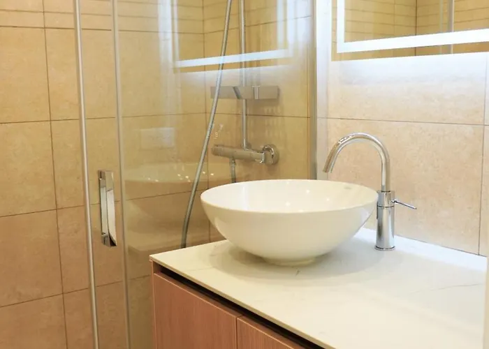 Apartamento Proche Gare Et Commerces, 5min Plage, 4 Personnes - Palmazur