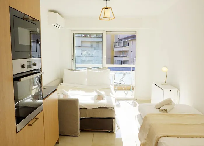 Apartamento Proche Gare Et Commerces, 5min Plage, 4 Personnes - Palmazur *